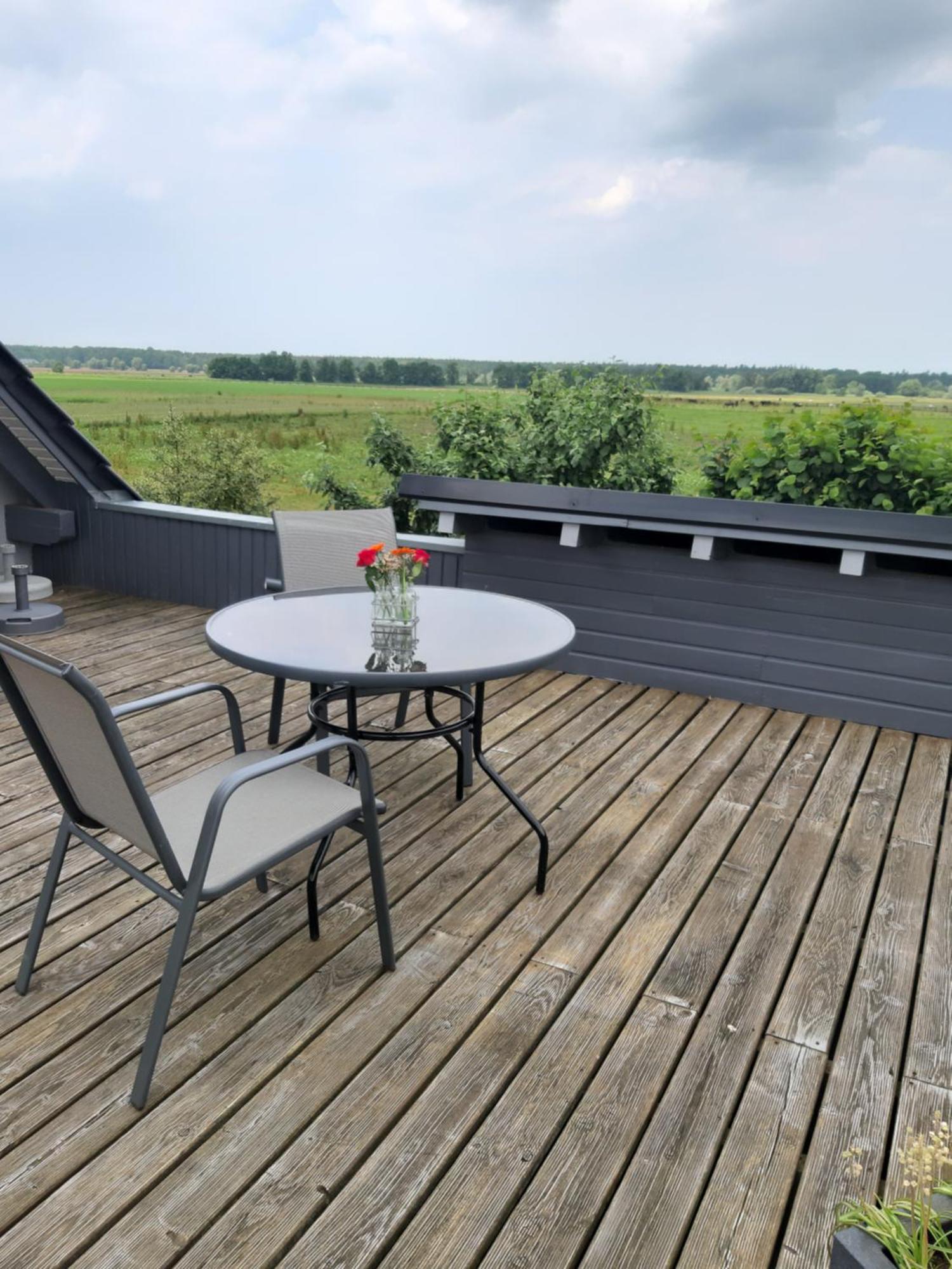 Ferienwohnung Auf Dem Hufen Ribnitz-Damgarten Exterior foto